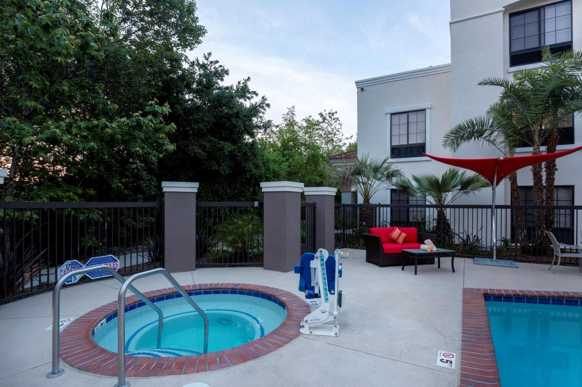 Hampton Inn Santa Barbara/Goleta Ngoại thất bức ảnh