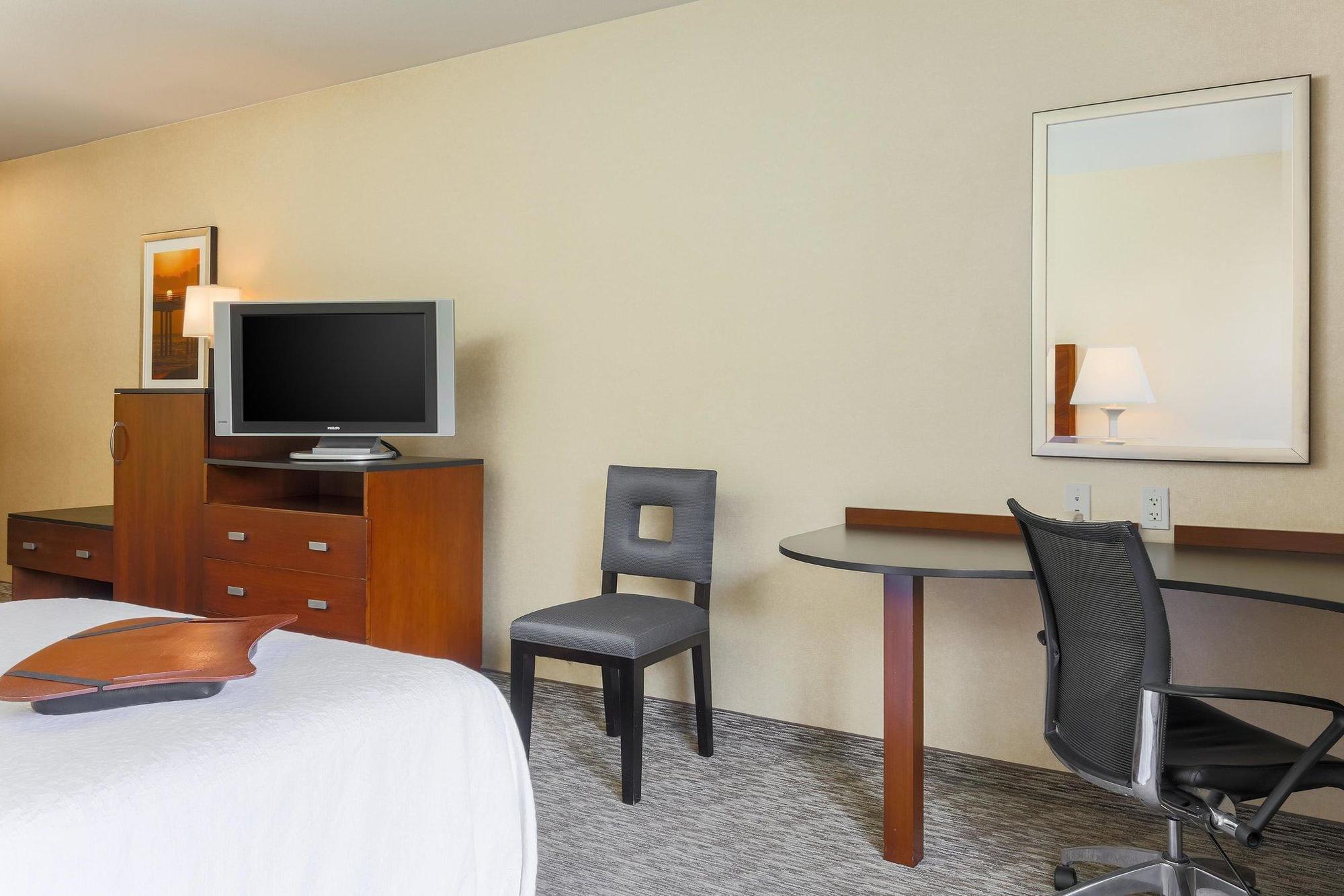 Hampton Inn Santa Barbara/Goleta Ngoại thất bức ảnh