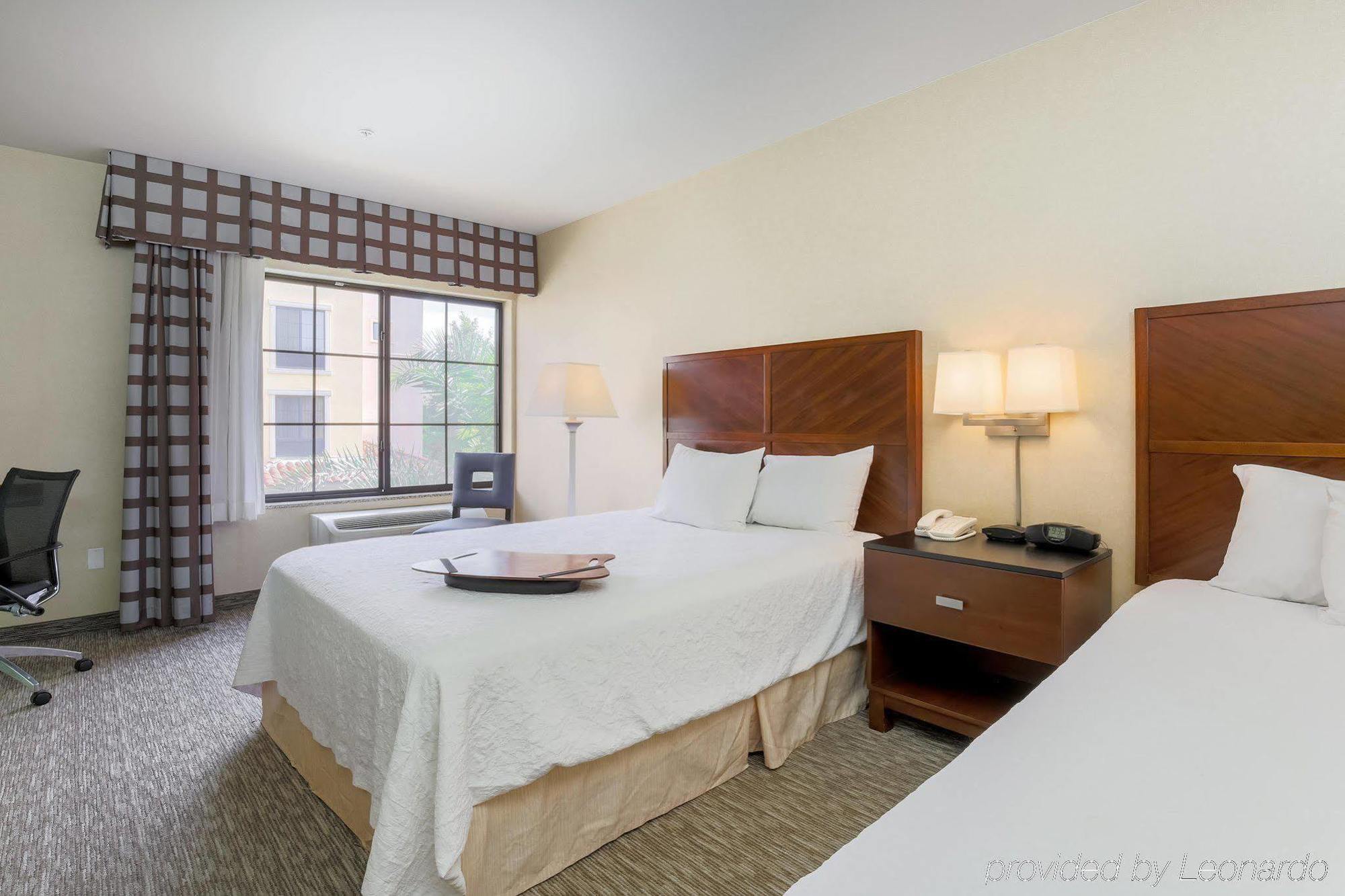Hampton Inn Santa Barbara/Goleta Ngoại thất bức ảnh